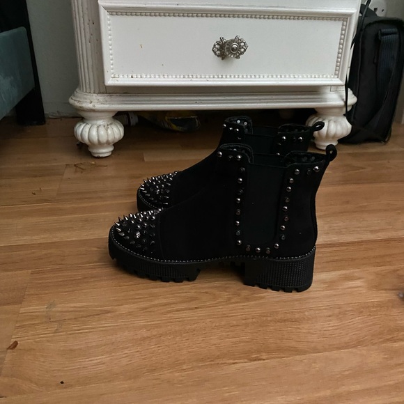 Cape Robin Platform Boots (Combat Studded Ankle Boots) Never Worn - Picture 8 of 8